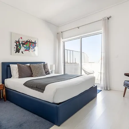 Apartment Altido Smart Flat With 2 Balconies